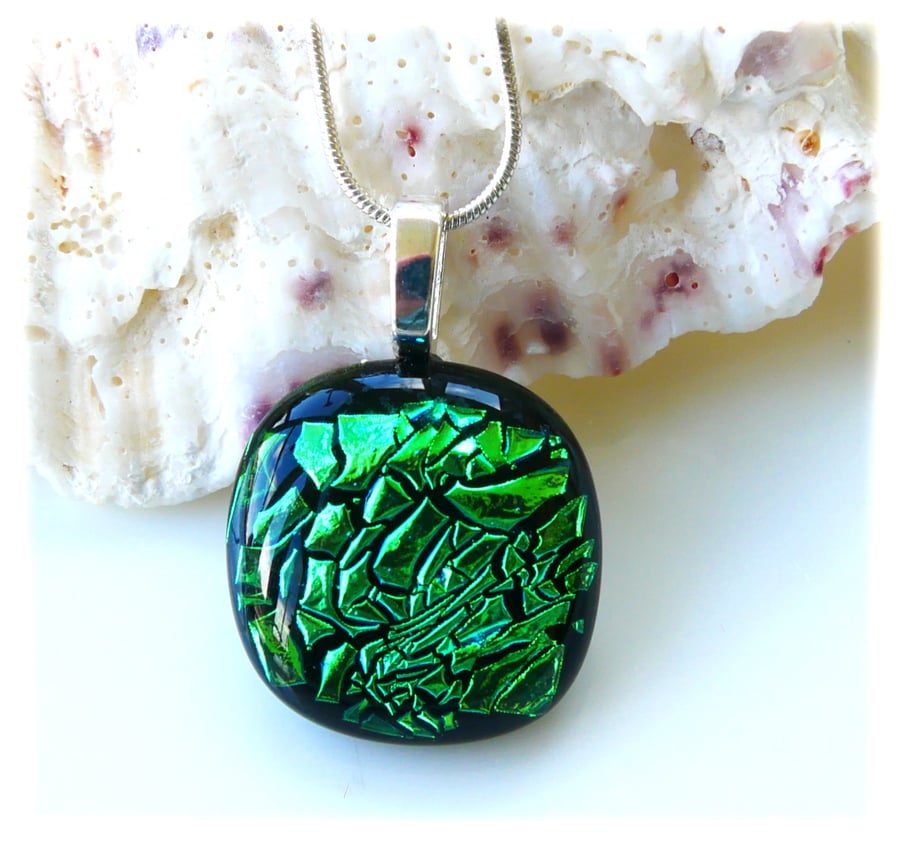 Dichroic Glass Pendant 269 Emerald Crackle Compact silver plated chain