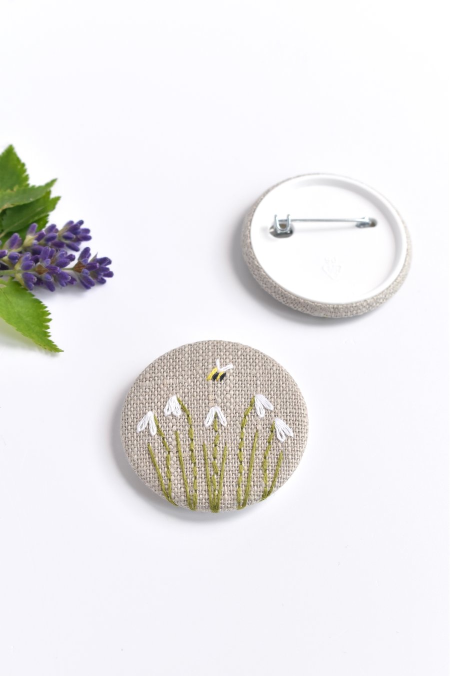 Snowdrop brooch, snowdrop pin badge, embroidered snowdrop brooch, snowdrop pin