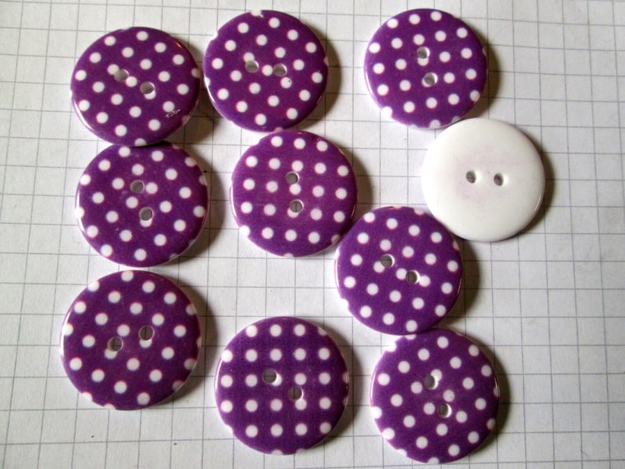 10 x  23mm PURPLE Polka Dot Spotty Buttons