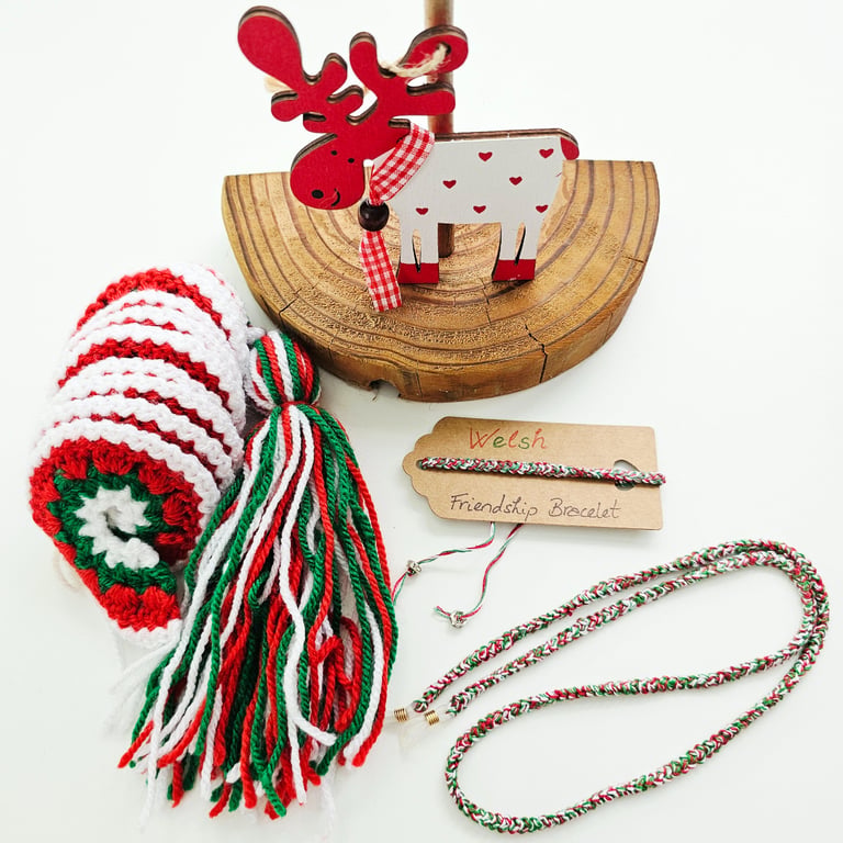 Welsh Cymreig Gift Set, Bracelet, Cord, and Spinner