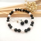 Earring & Bracelet Set - Mystic Black & Pearlescent White Jewellery Set