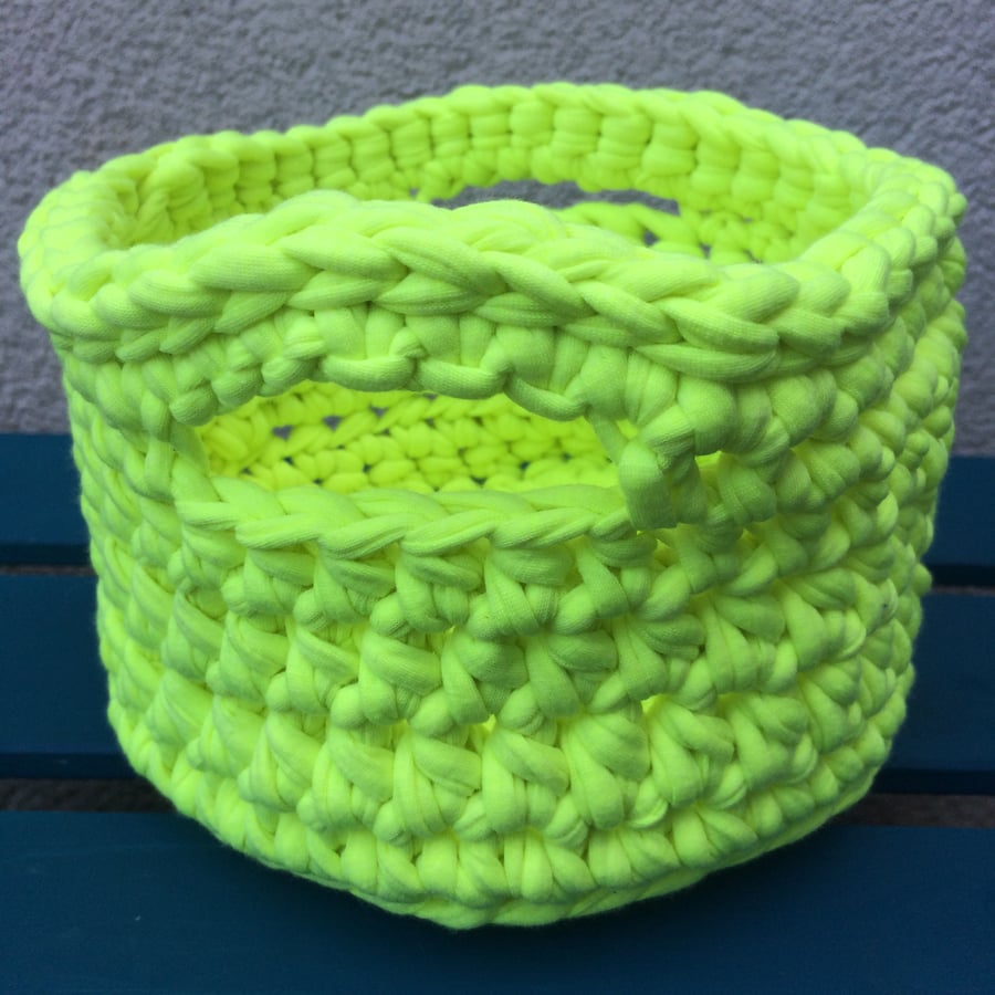 Crochet basket - neon yellow