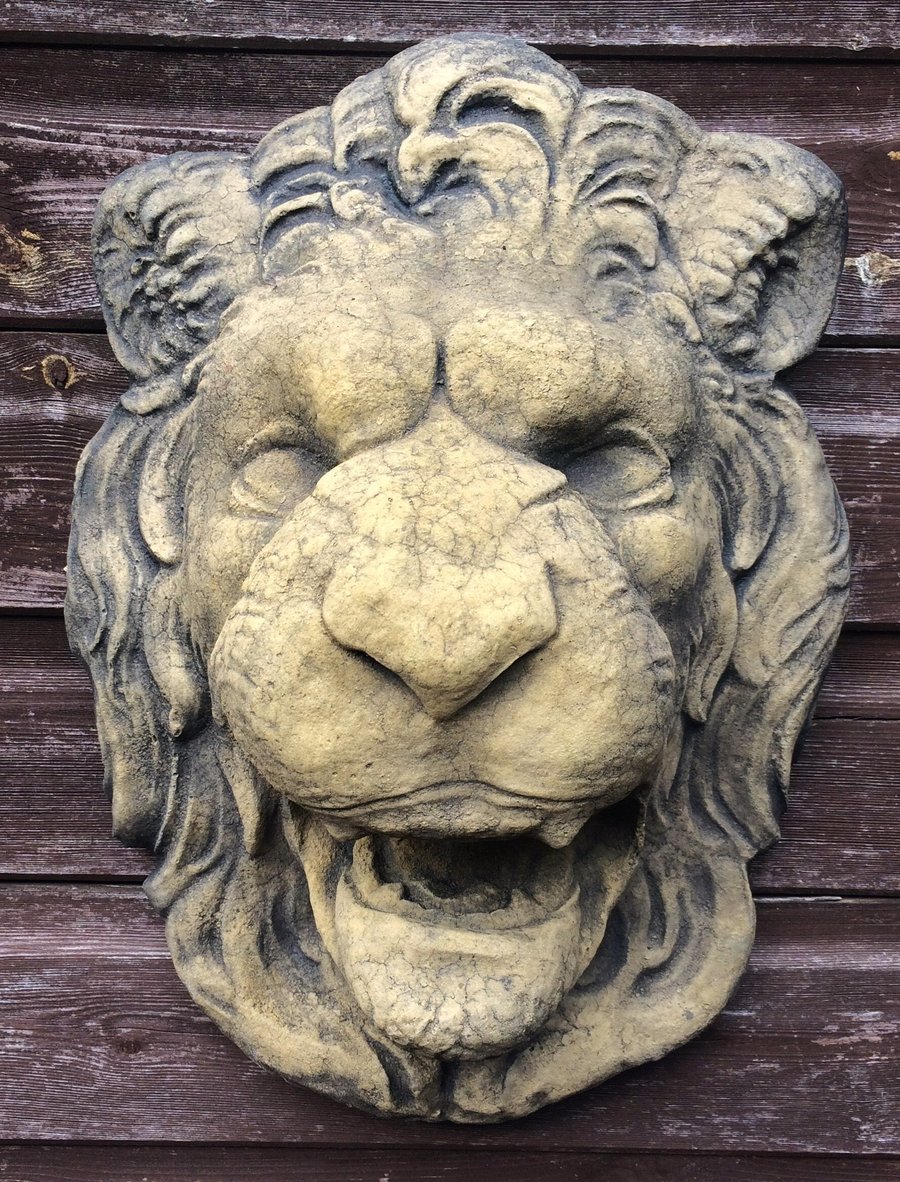 Lion Head Fountain Mask or Plaque