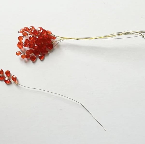 (FS21G red) 10 Stems Handmade Crystal Bead Leaf Sprays with Gold Stems