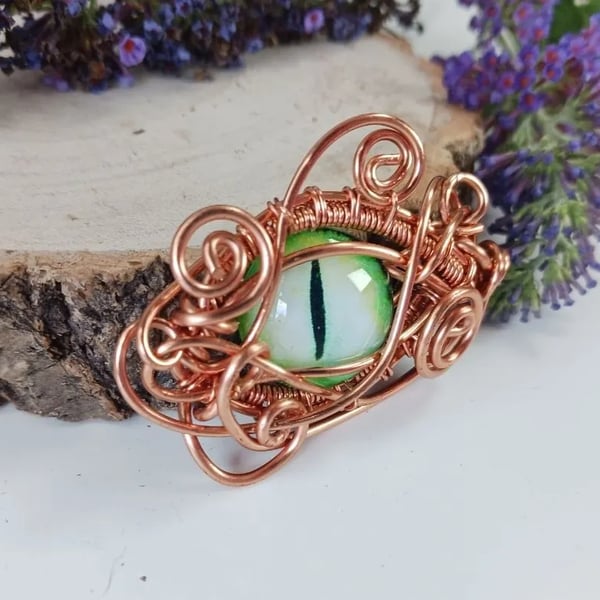 Dragon Eye Pendant with Copper Wire