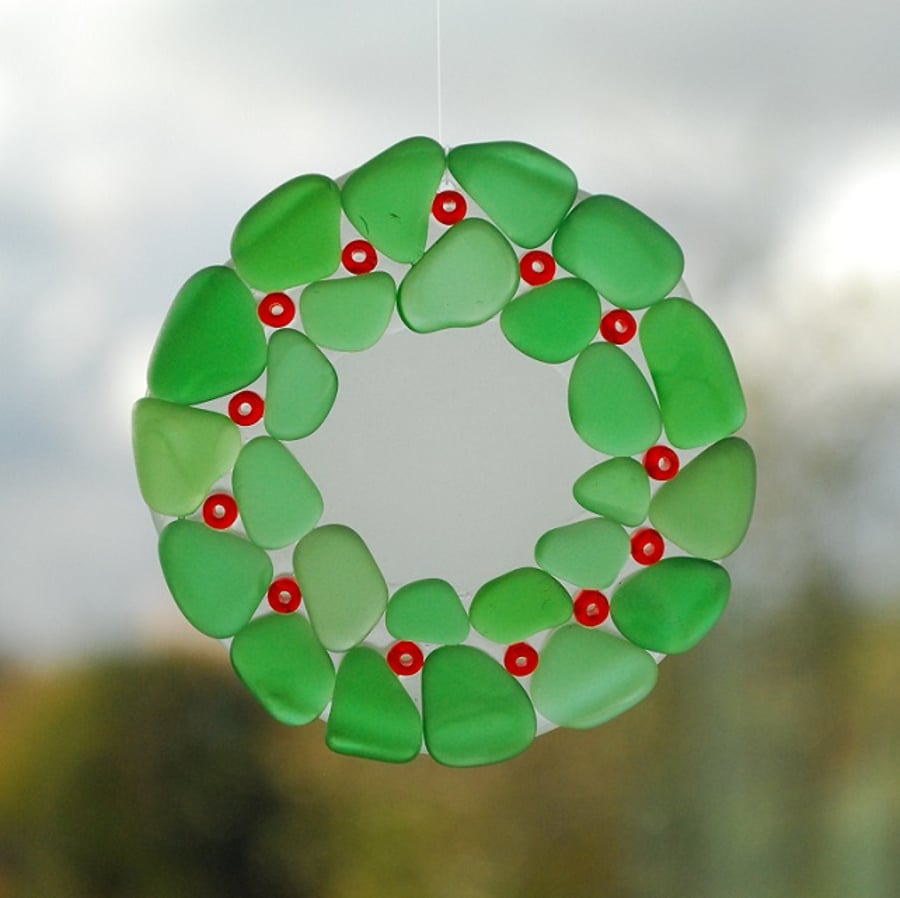 Christmas wreath sun catcher