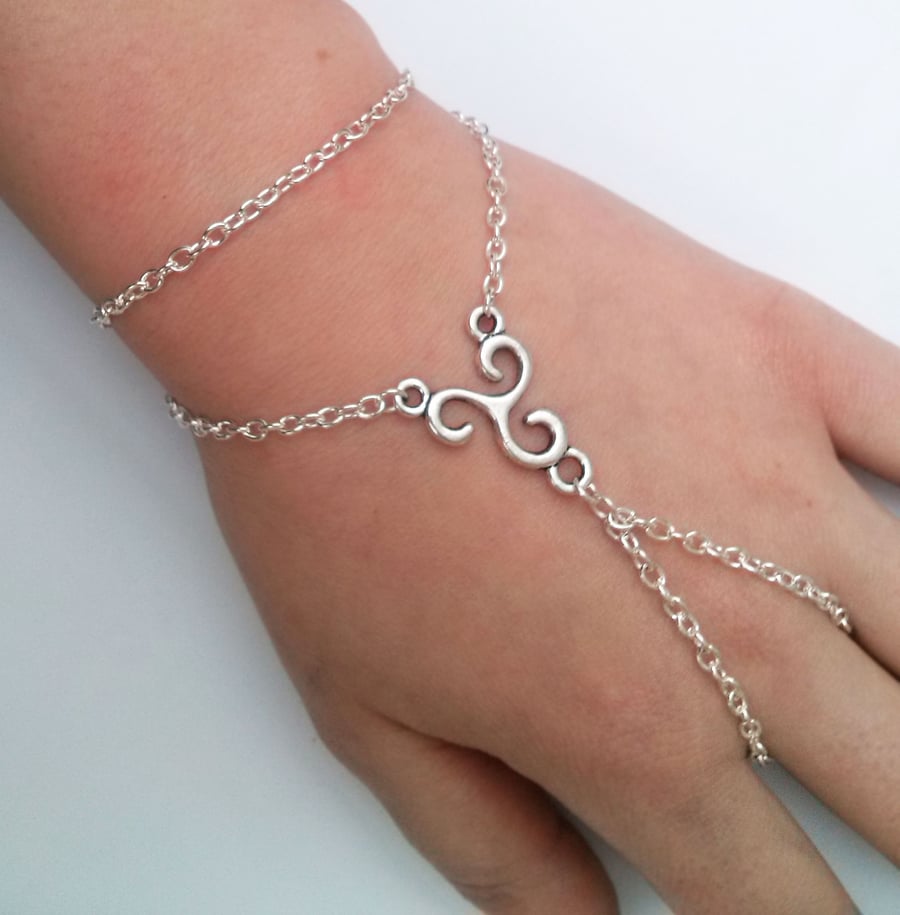 Silver Plate Triskelion Triskele Hand Harness Slave Chain Bracelet