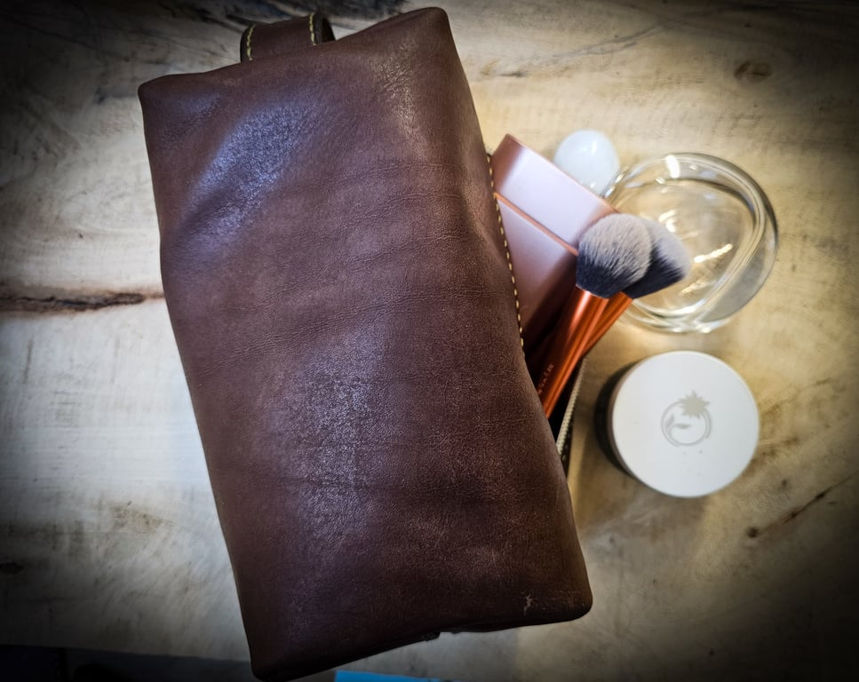 Handmade Personalisable Leather Toiletry Bag