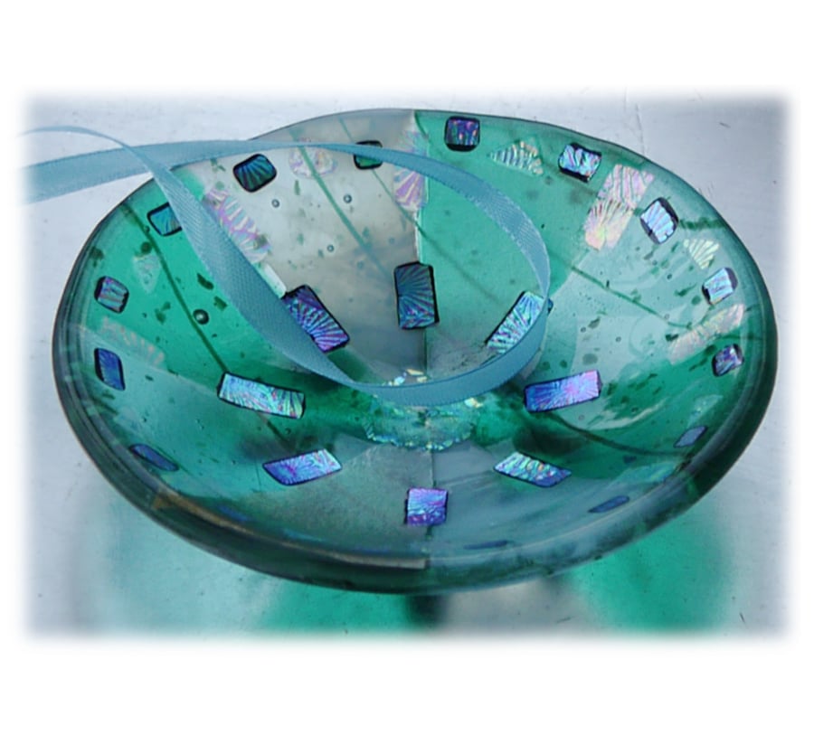 Fused Glass Bowl Round 12cm Turquoise  Dichroic 025