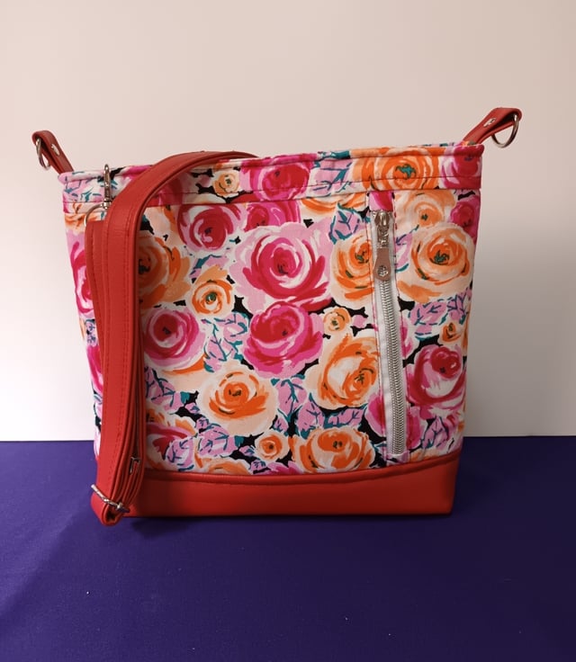 Flower cross body bag Folksy