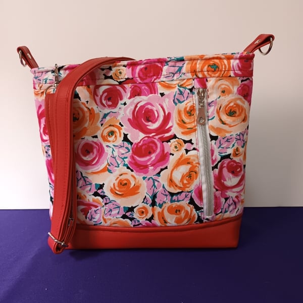 Flower cross body bag 