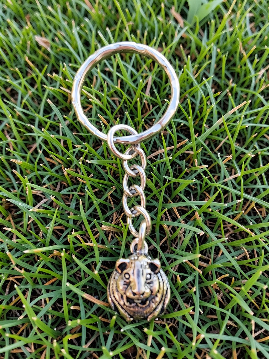Guinea Pig Hamster Keyring Silver Plated Charm 