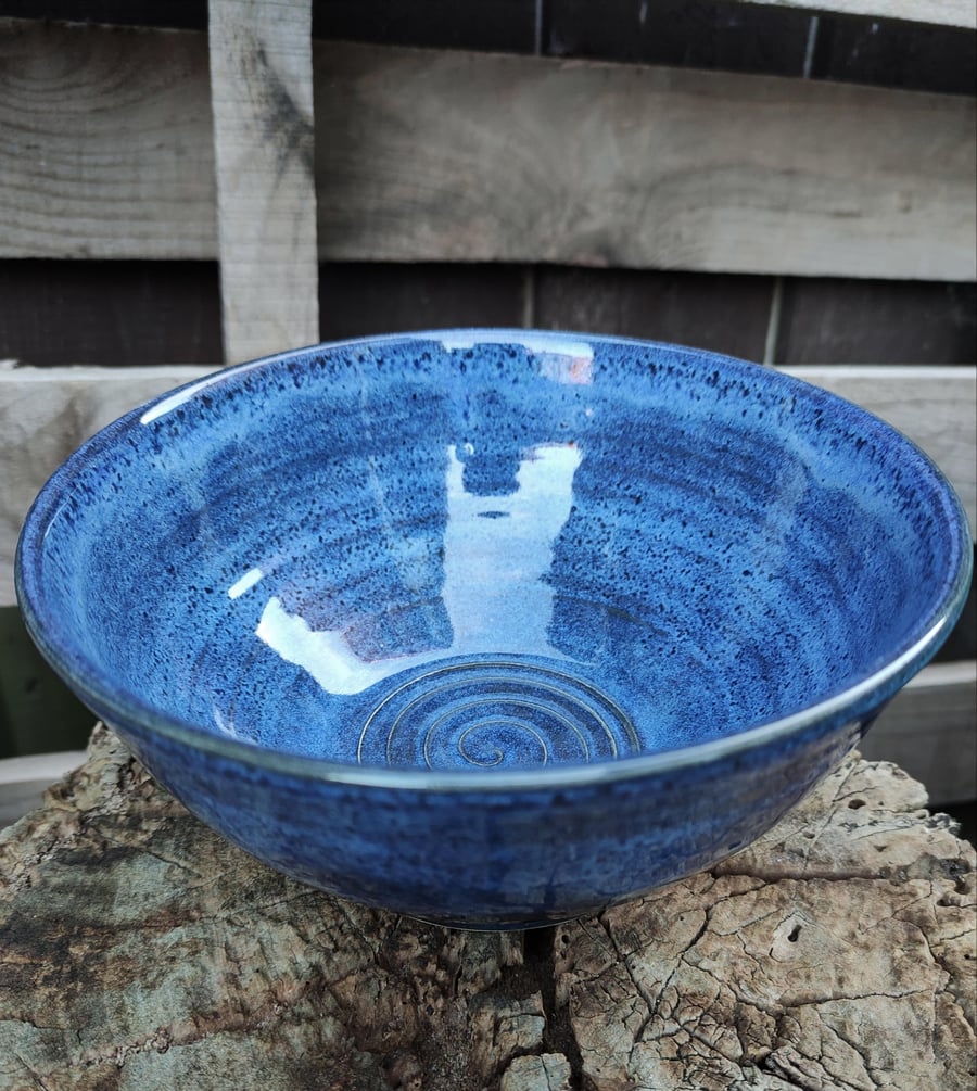 Blue swirl bowl