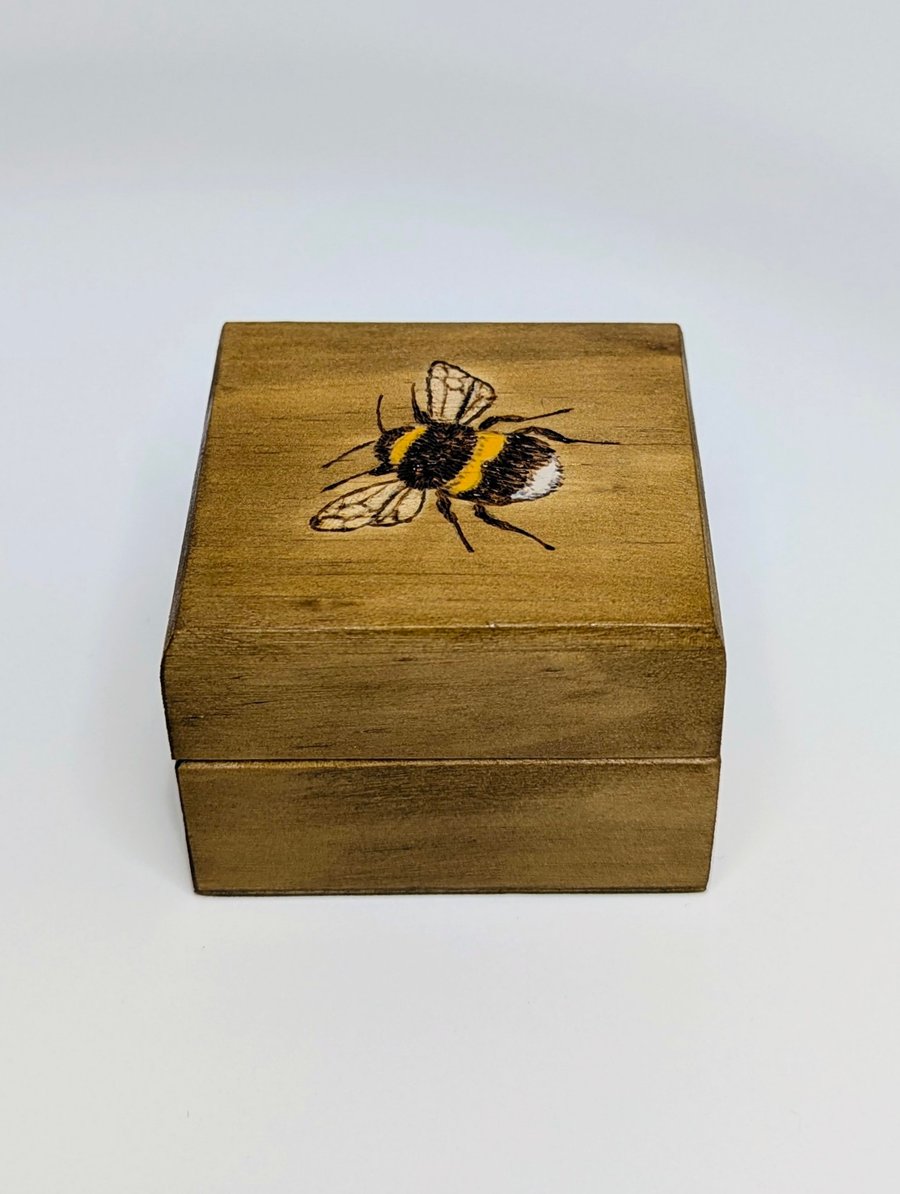 Small wooden box, pyrography bee, ring or trinket box for a bee lover