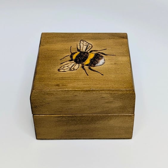 Small wooden box, pyrography bee, ring or trinket box for a bee lover