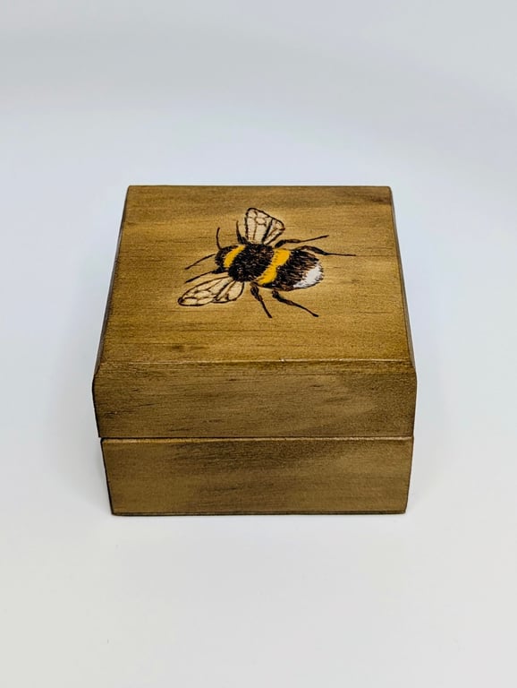 Small wooden box, pyrography bee, ring or trinket box for a bee lover