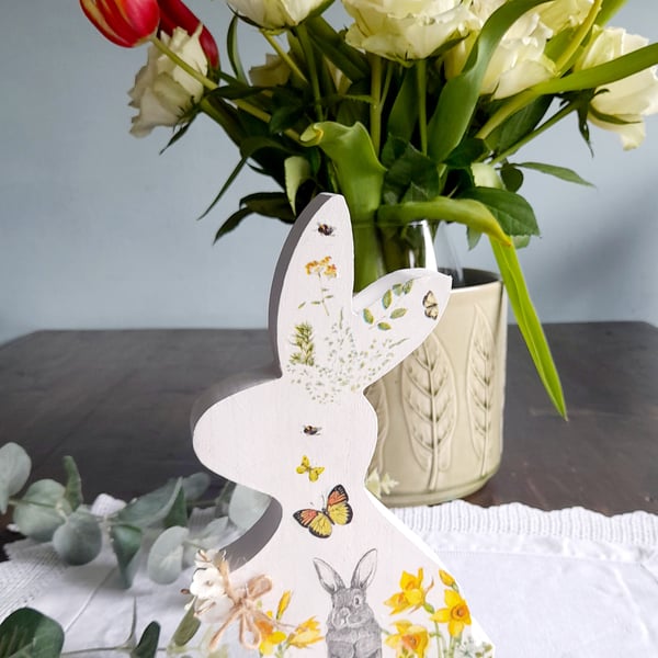 Freestanding Spring Bunny Rabbit