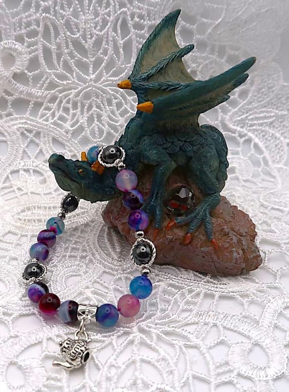 Agate and Haematite Stretch Bracelet with a Pretty Teapot Charm. Free UK Postage
