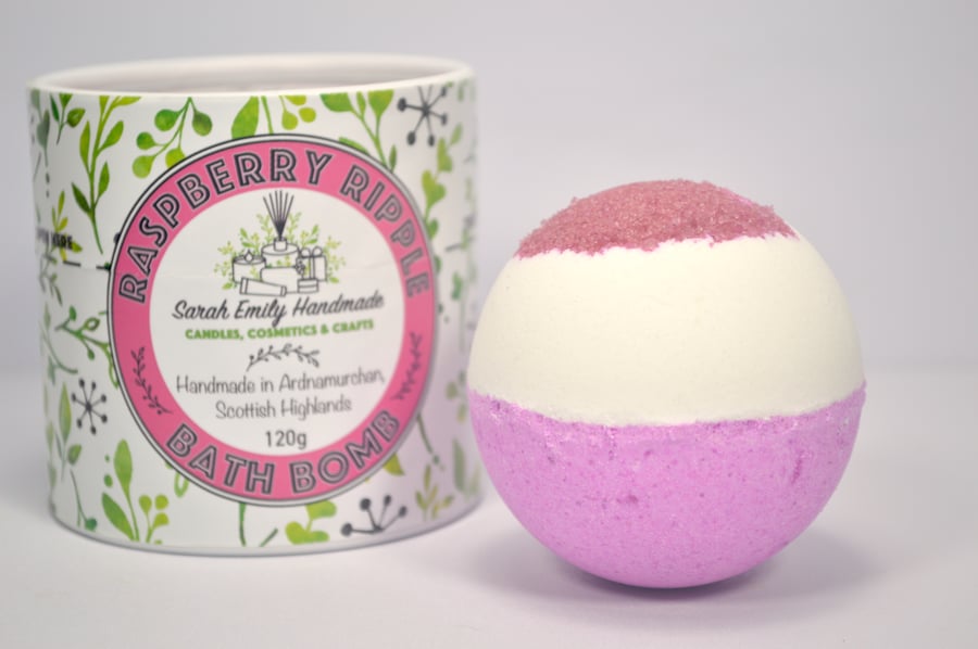 Raspberry Ripple Bath Bomb