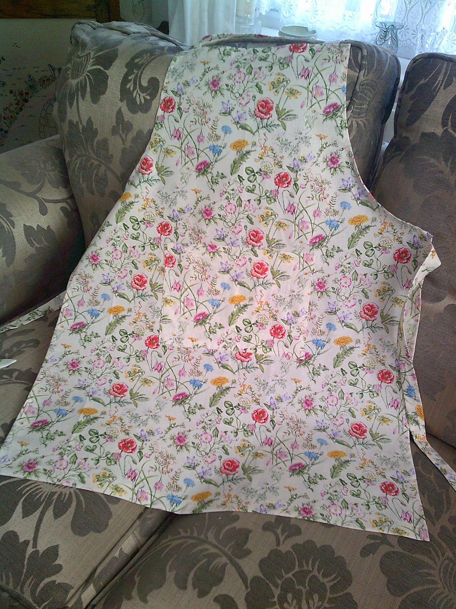 Meadow Flowers on Cream Adult Apron