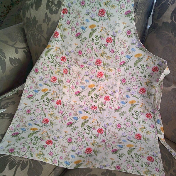 Meadow Flowers on Cream Adult Apron