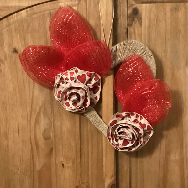 Valentine heart wreath