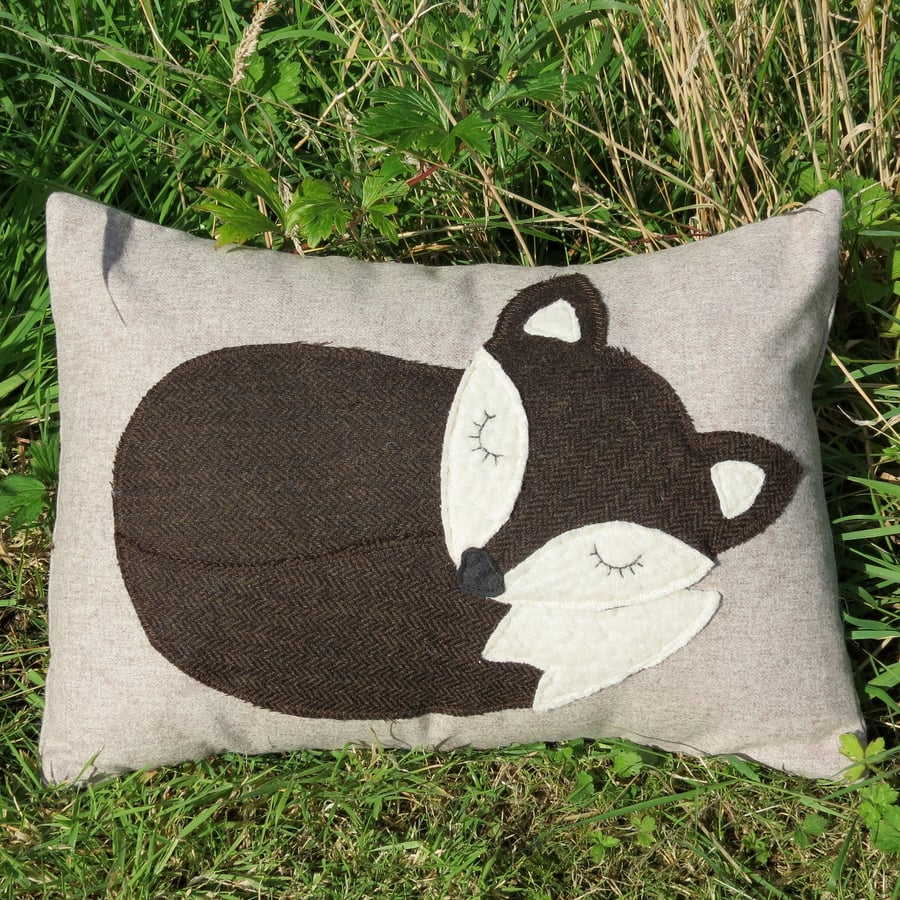 Snoozy fox.  A 46cm x 35cm cushion,  complete with cushion pad.