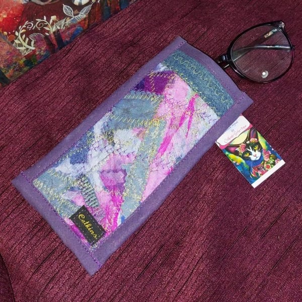 Artisan Handcrafted Purple & pink upcycled fabric bohemian hippie glasses case