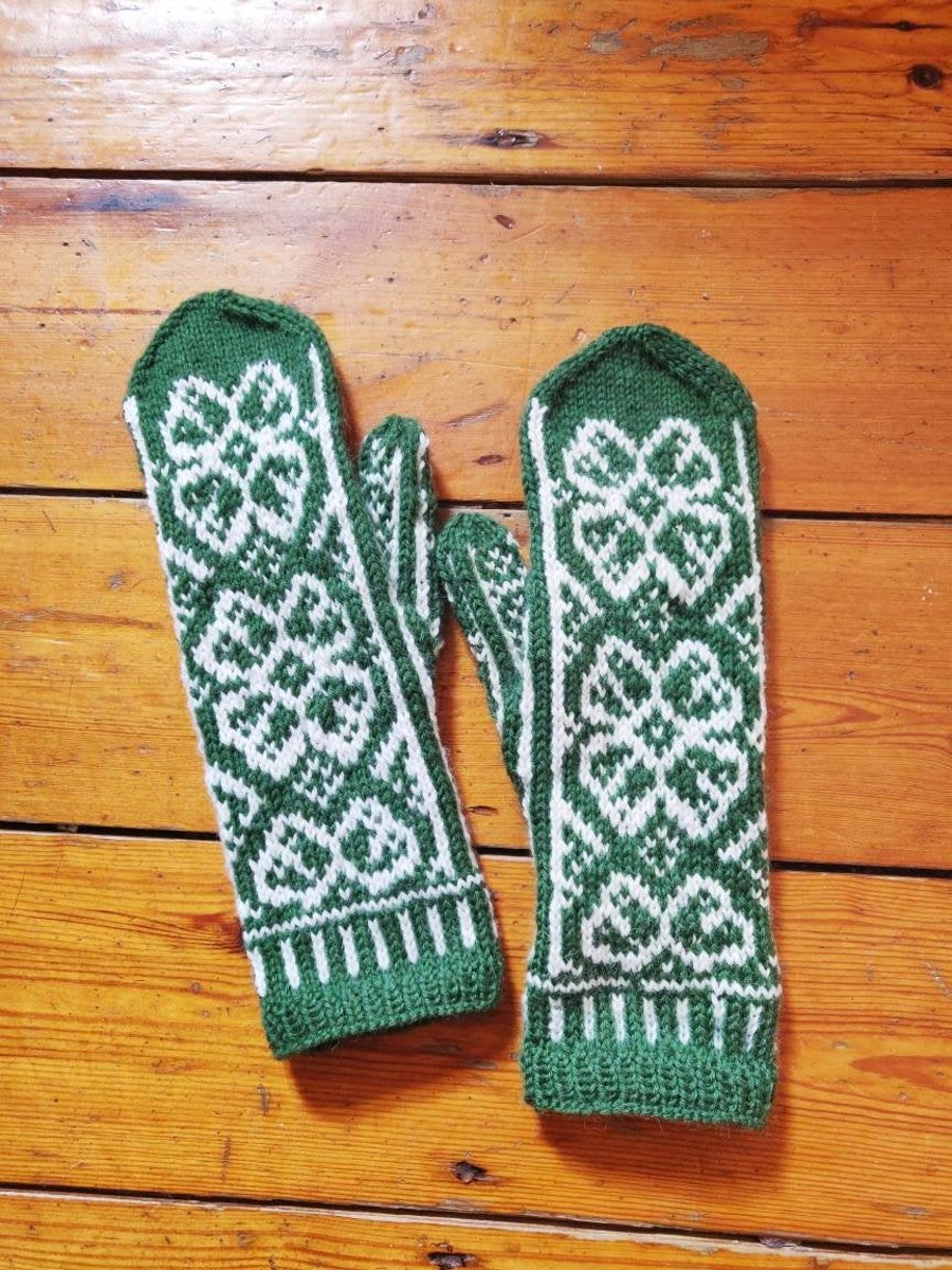 READY TO SHIP Hand knit green white wool mittens fairisle flowers floral easter 