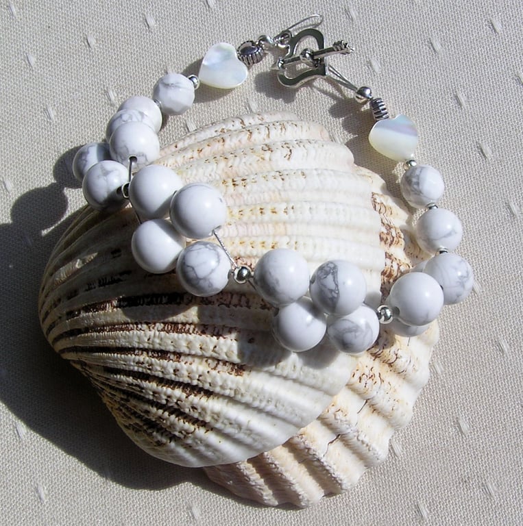 White Howlite Gemstone Beaded Bracelet "Winters Dawn"