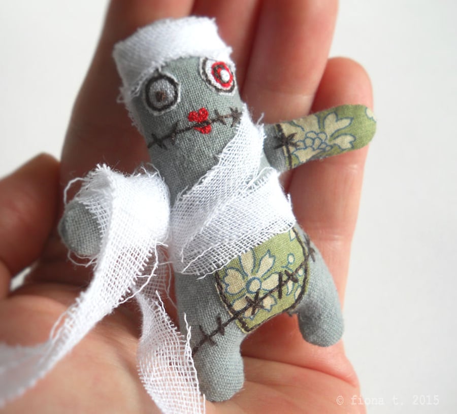 freemotion embroidered miniature zombie mummy 