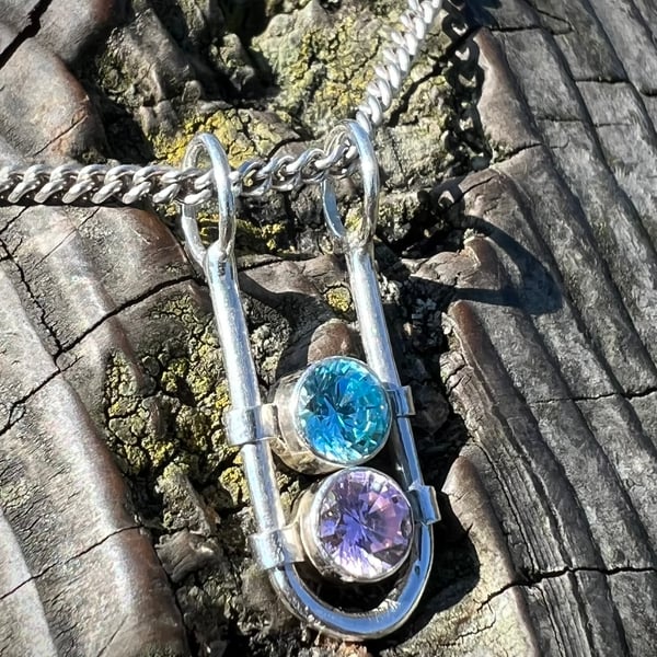 Kinetic Pendant (fidget pendant)
