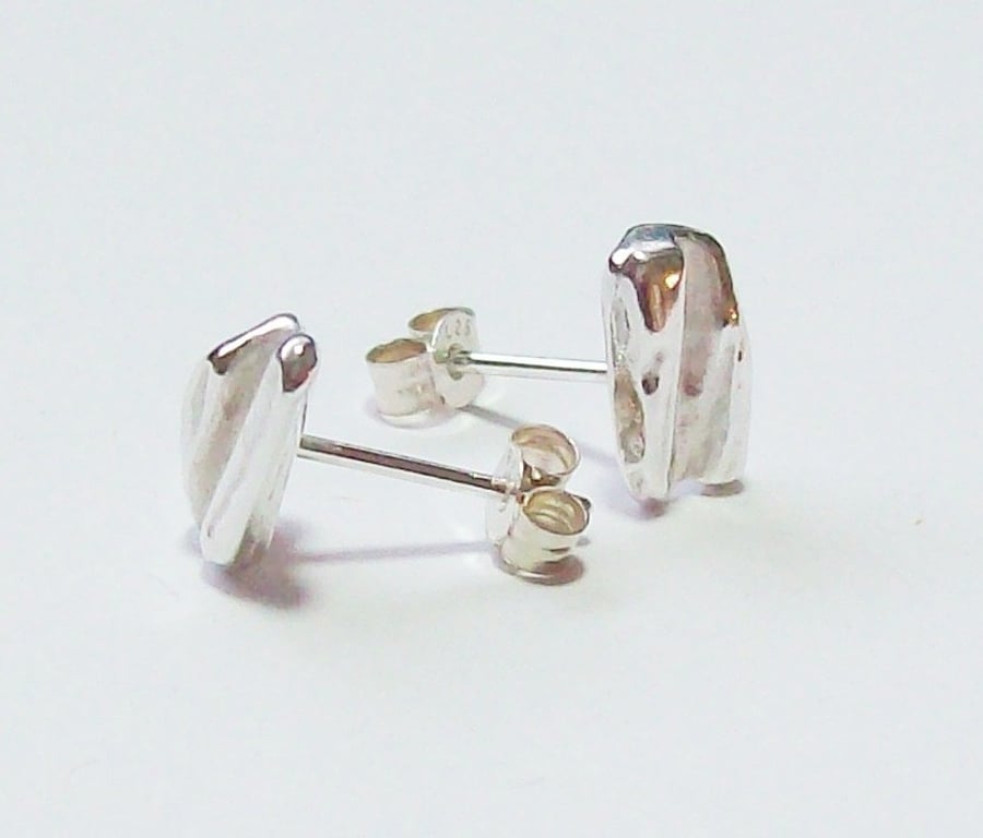 Stud Earrings Sterling Silver , Drop Cast 
