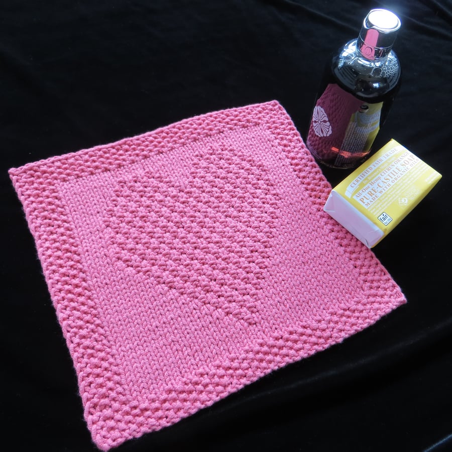 Knitted Heart Wash Cloth (Face Cloth)