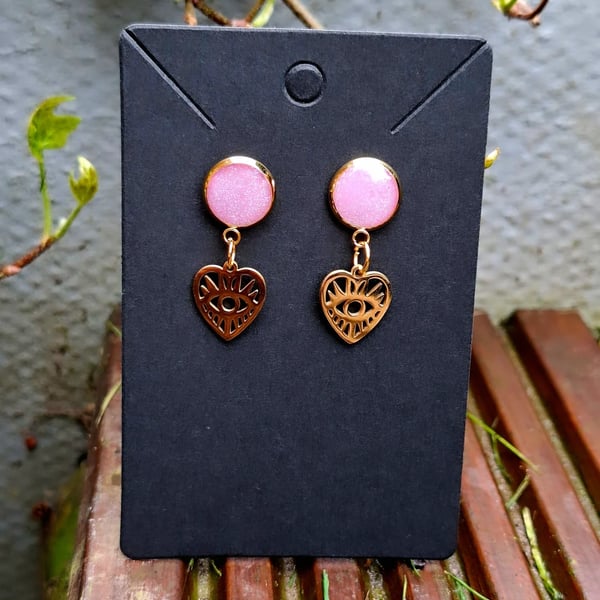 Gothic golden pink heart eye dangle earrings punk emo vibes