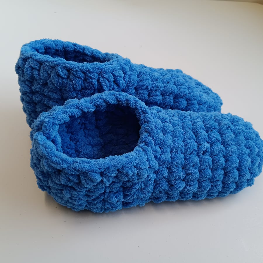 Crochet Slipper Socks (Blue) - cosy and comfortable!