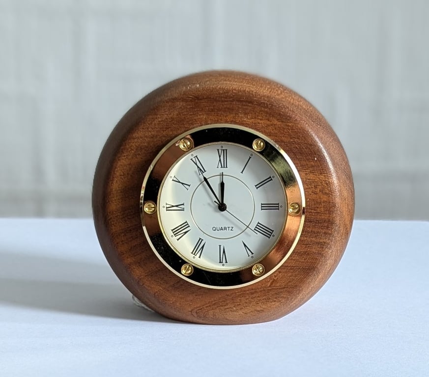 Bespoke Sapele Porthole Clock