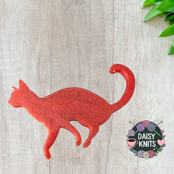 Handmade Sparkly Cat Brooch – Eco Epoxy Resin