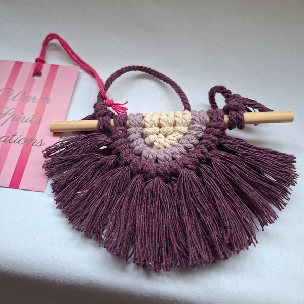 Macrame mini wall hanging