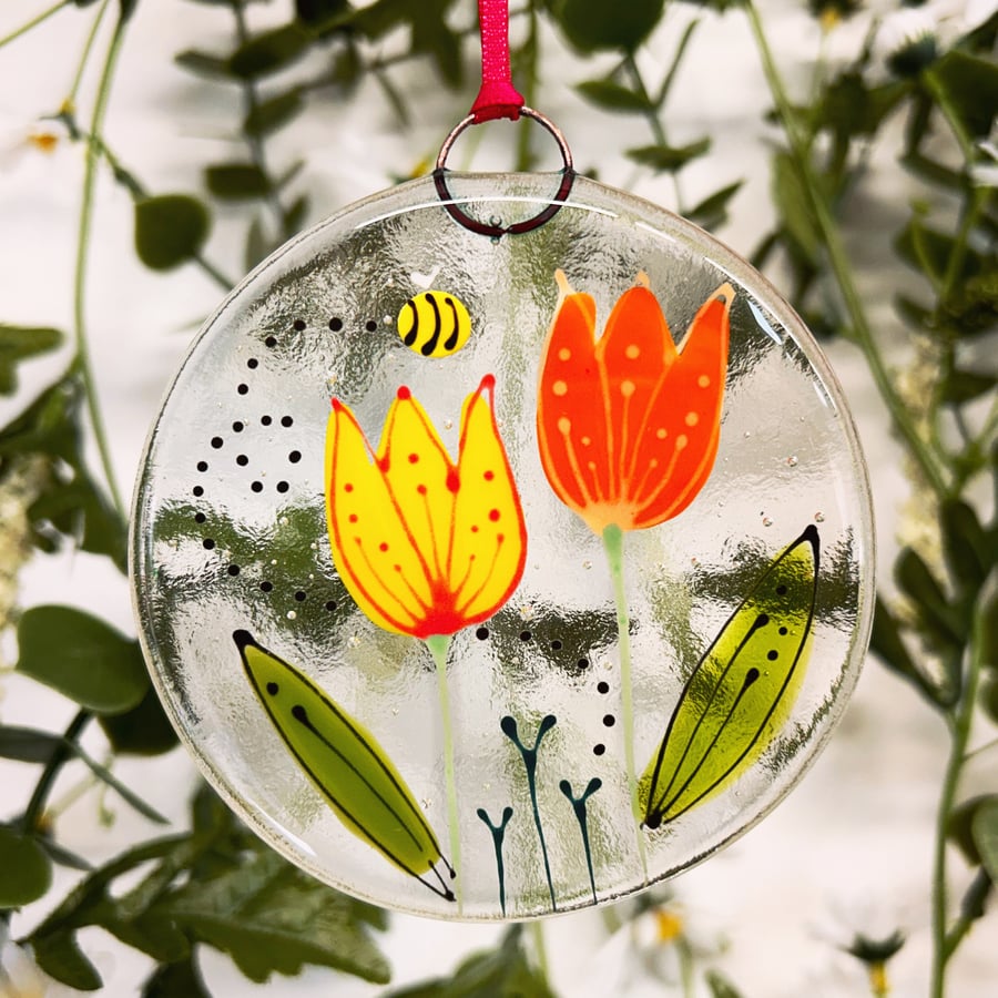 Floral suncatcher - Tulips