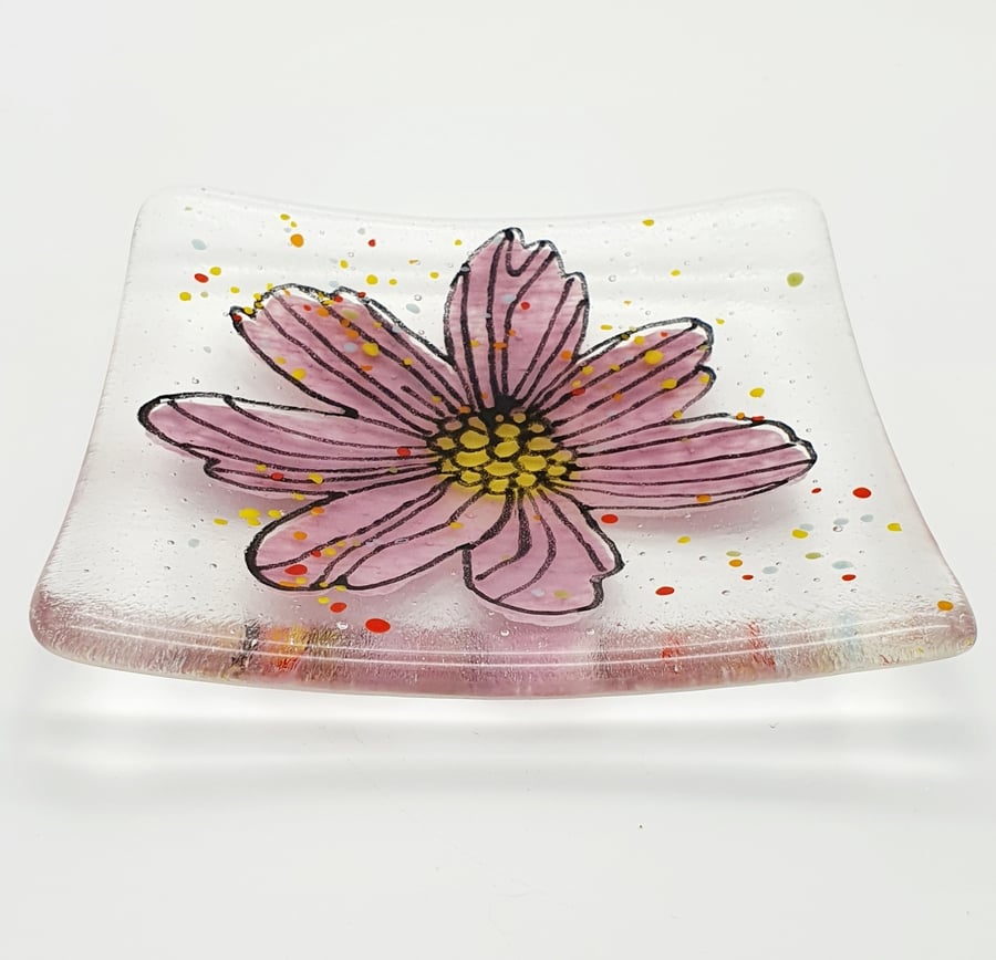 Fused glass flower trinket dish. 