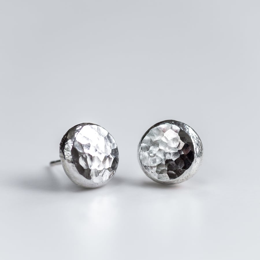 Silver hammered stud earrings 