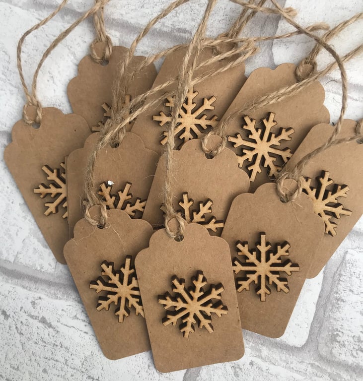 Handmade Wooden Snowflake Gift Tags, Kraft Card, Set of 10