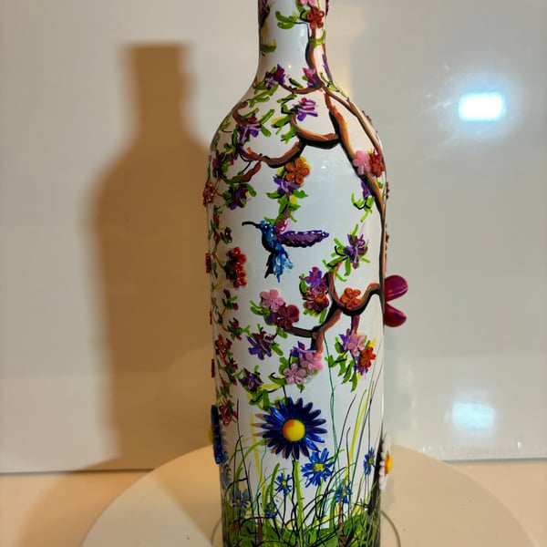 The Hum of the Birds