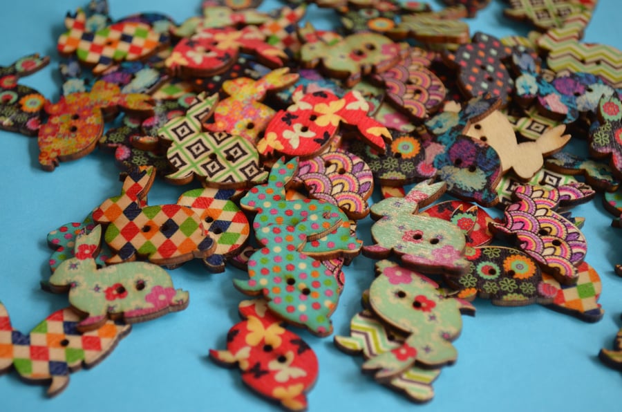 Wooden Rabbit Buttons Mixed 6pk 30x30mm Bunny Hare (R1)