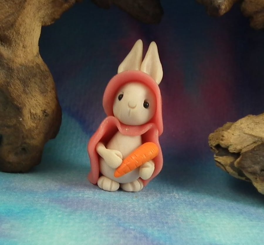 Downland Rabbit 'Enys' with carrot OOAK Sculpt by Ann Galvin