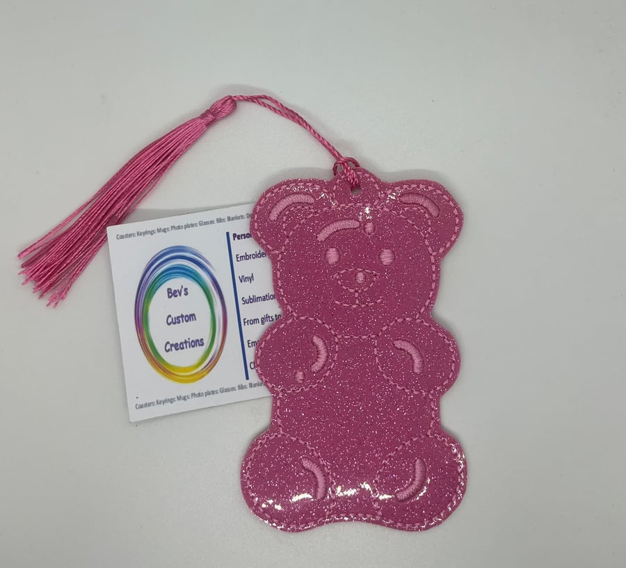 Bear cartoon embroidered bookmark