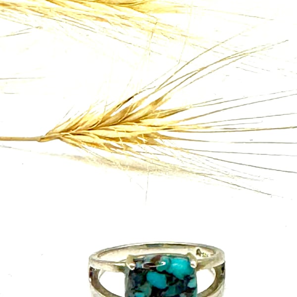 Sea and Stone Ring