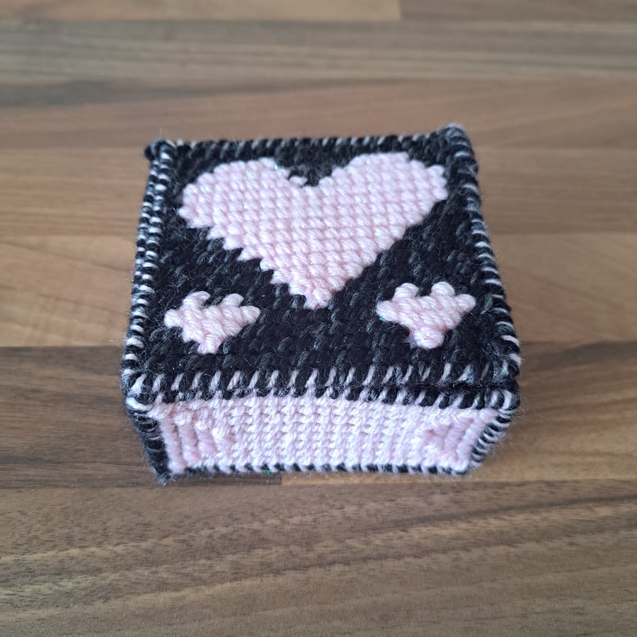 Container for small desk items - black, grey, and pink heart design
