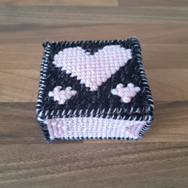 Container for small desk items - black, grey, and pink heart design